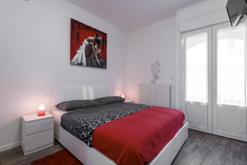 Stayeasy Filzi11 - 3 Bedrooms, 2 Baths - Central Station — Photos 3